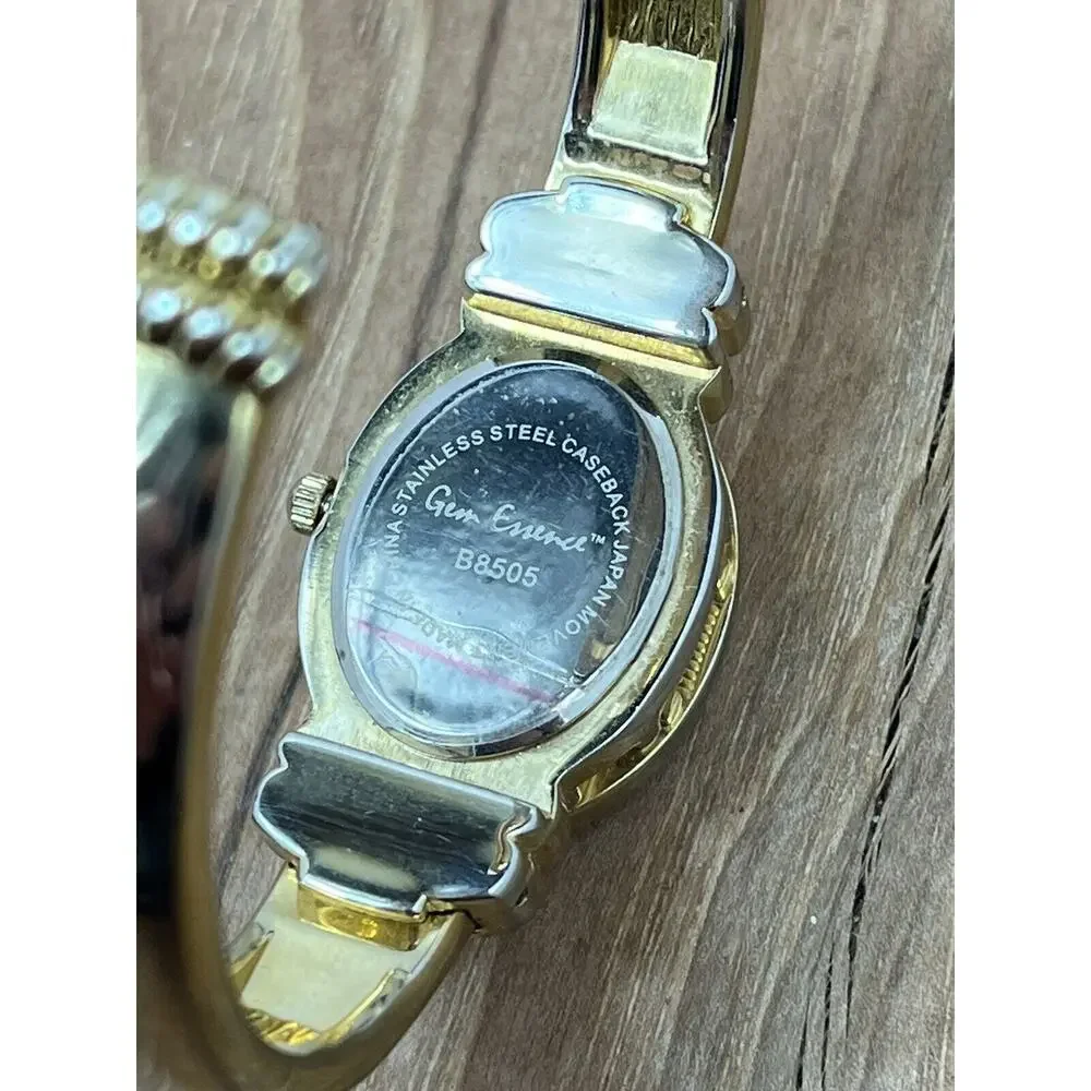 Gem Essence Women’s Wrist Watch Cover Flip Over Face Druzy Sparkle Bejeweled ⏱🔥